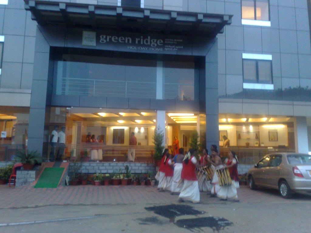 Green Ridge Munnar Hotel Bagian luar foto